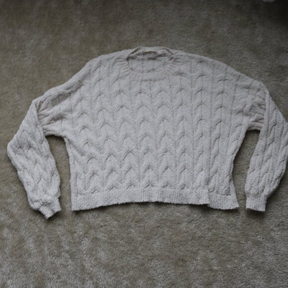 Women's Cream Sweater - Picture 1 of 4